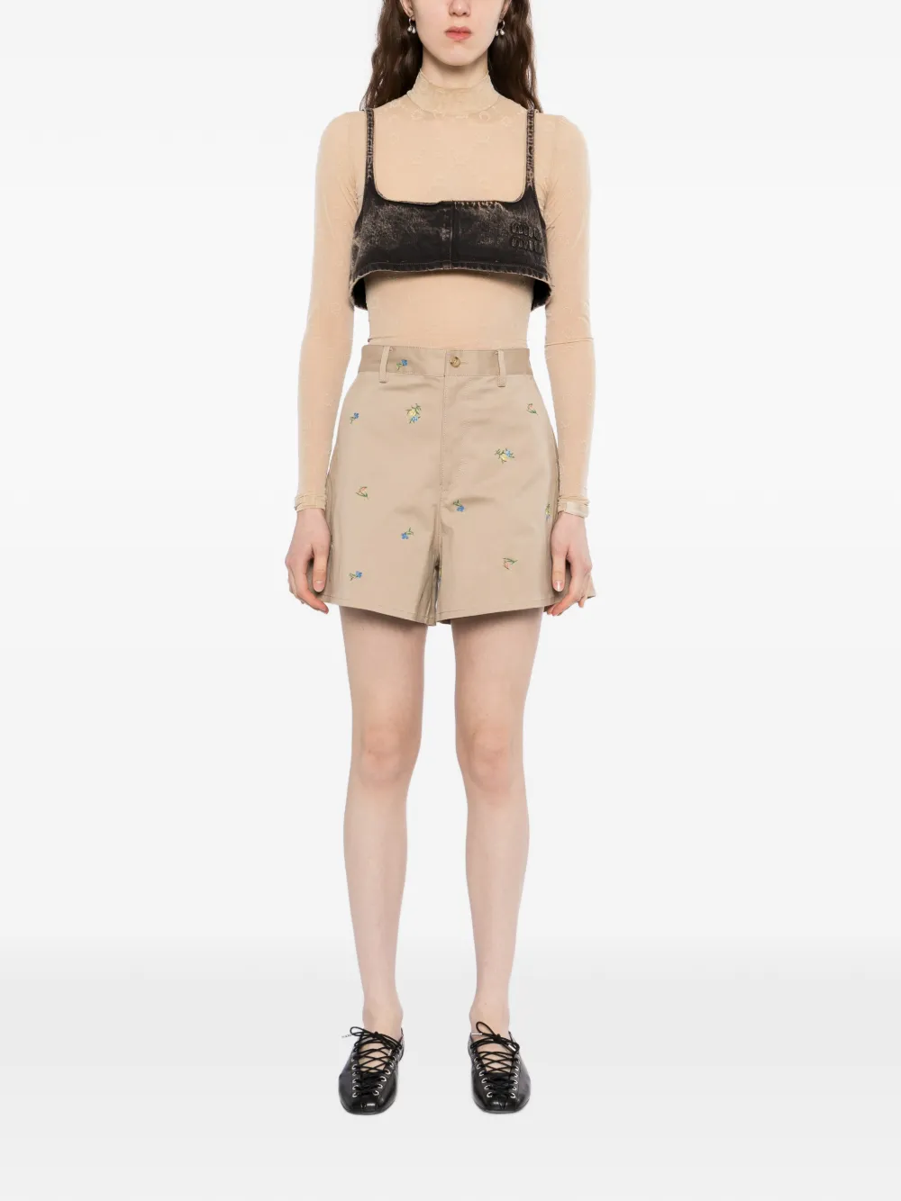  Jnby Floral-embroidered Shorts - Neutrals 
