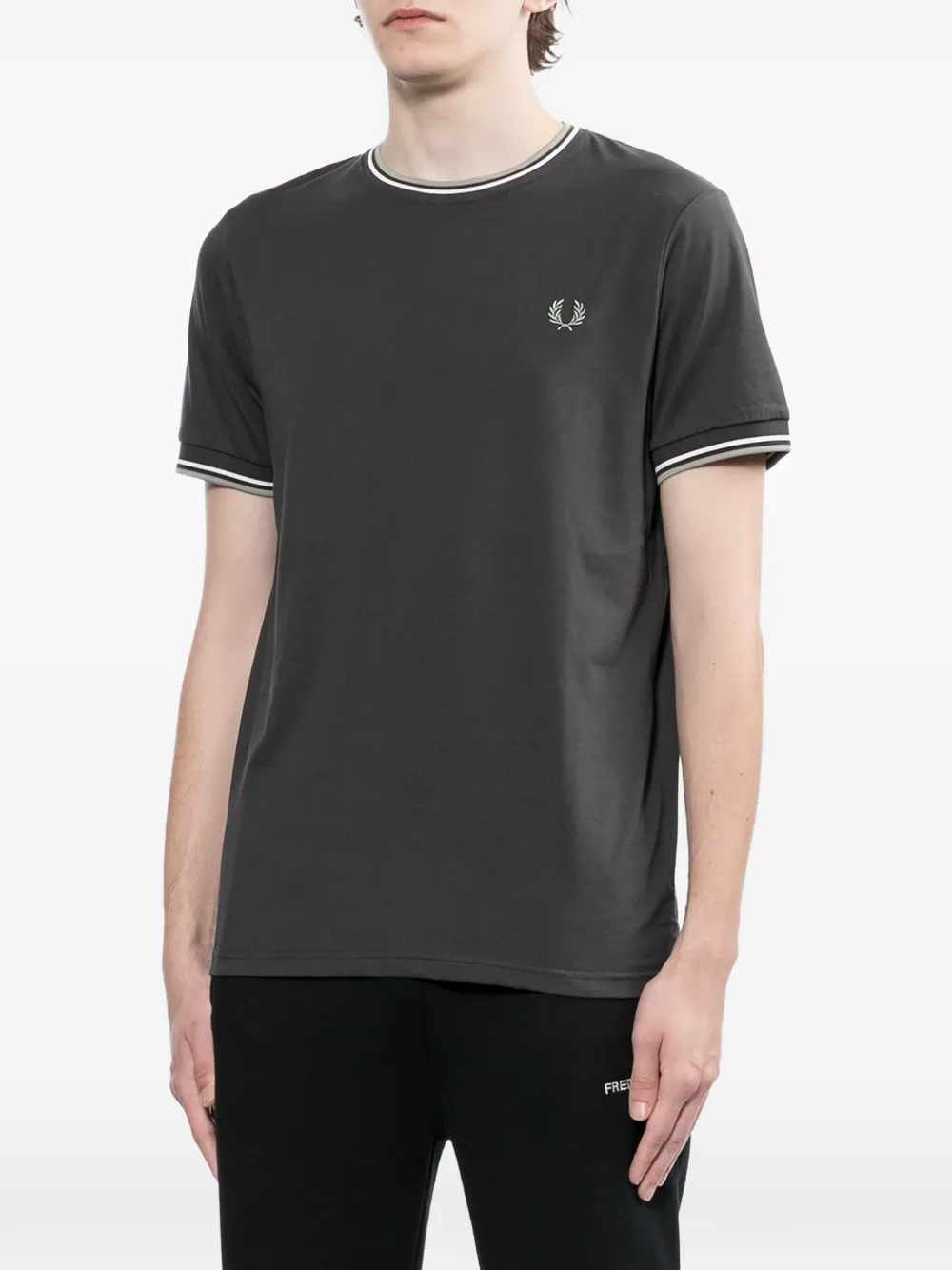  Fred Perry Logo-embroidered T-shirt - Grey 