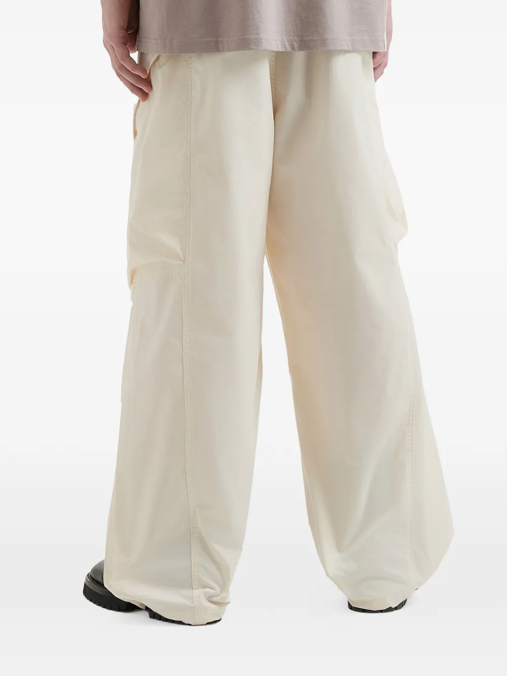 Five Cm Cargo Trousers In Neutral
