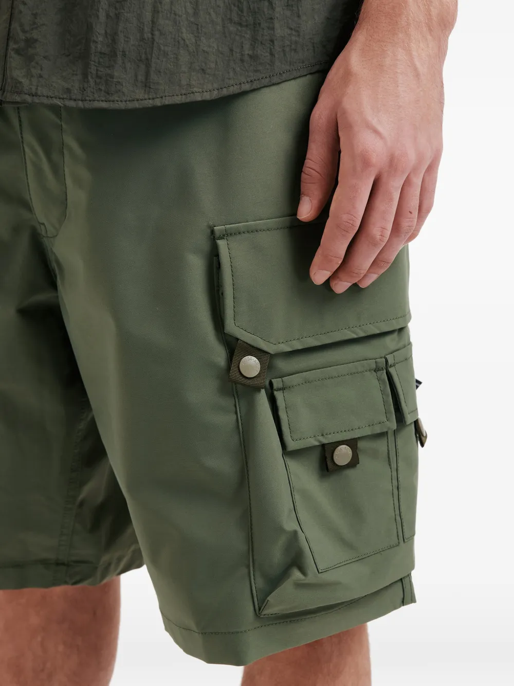 izzue Cargo shorts Groen