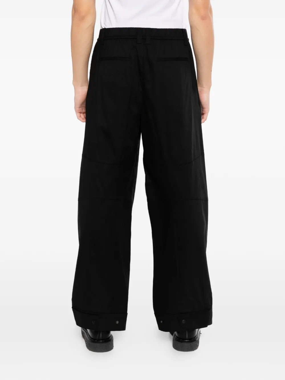 CROQUIS Ruimvallende broek Zwart