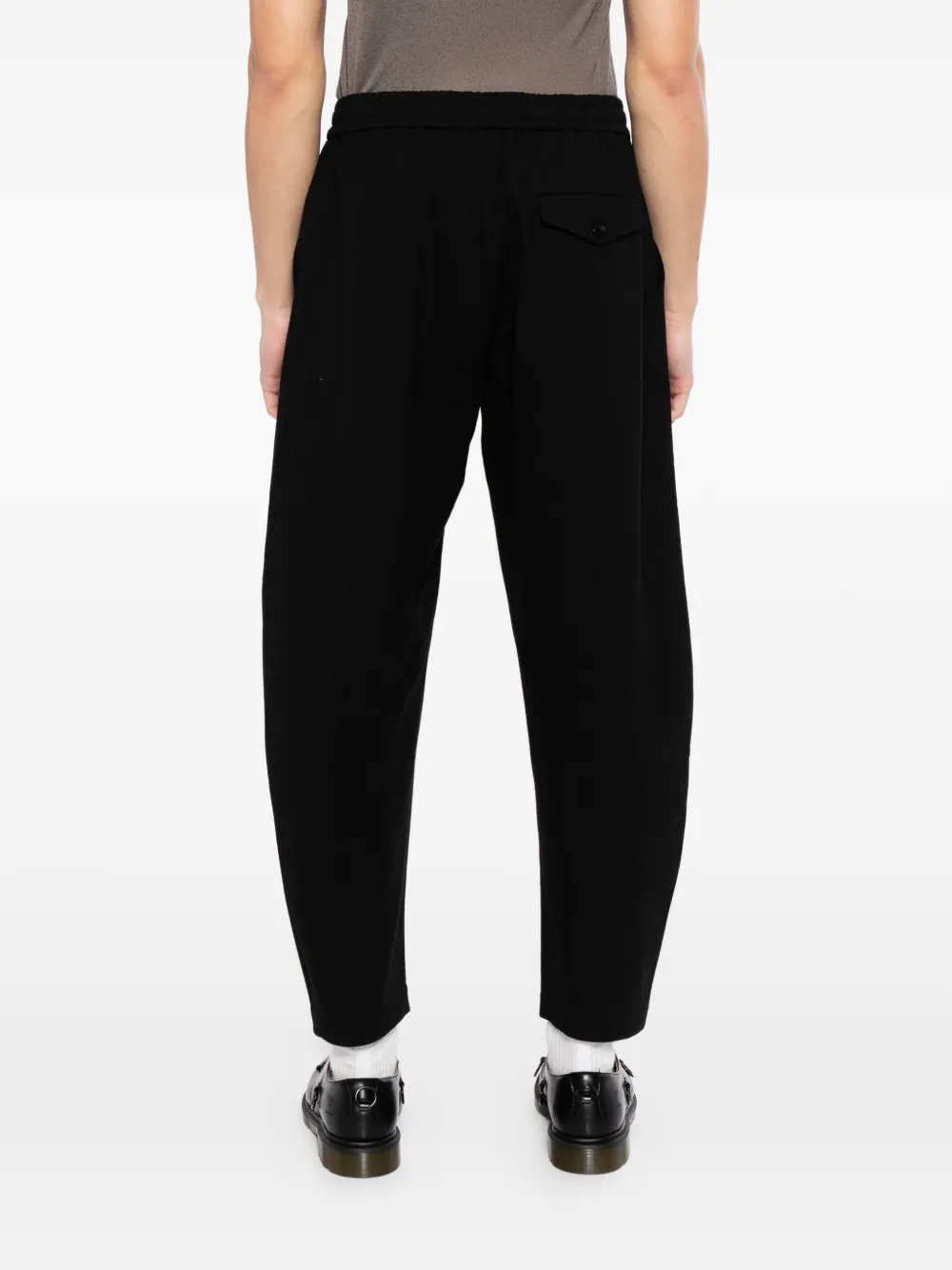 CROQUIS Broek met toelopende pijpen Zwart
