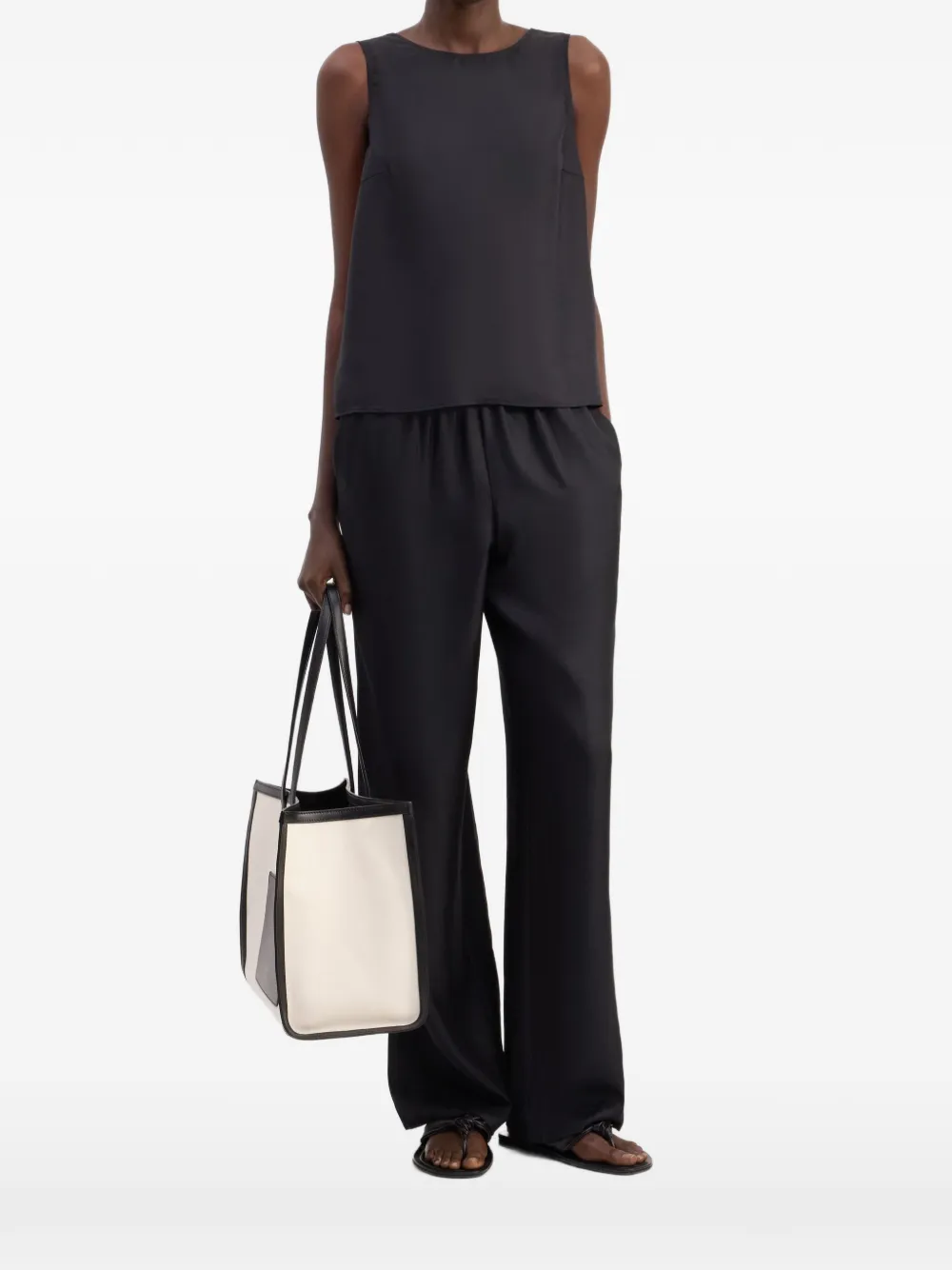 LouLou de Saison Mouwloze top met open rug Zwart