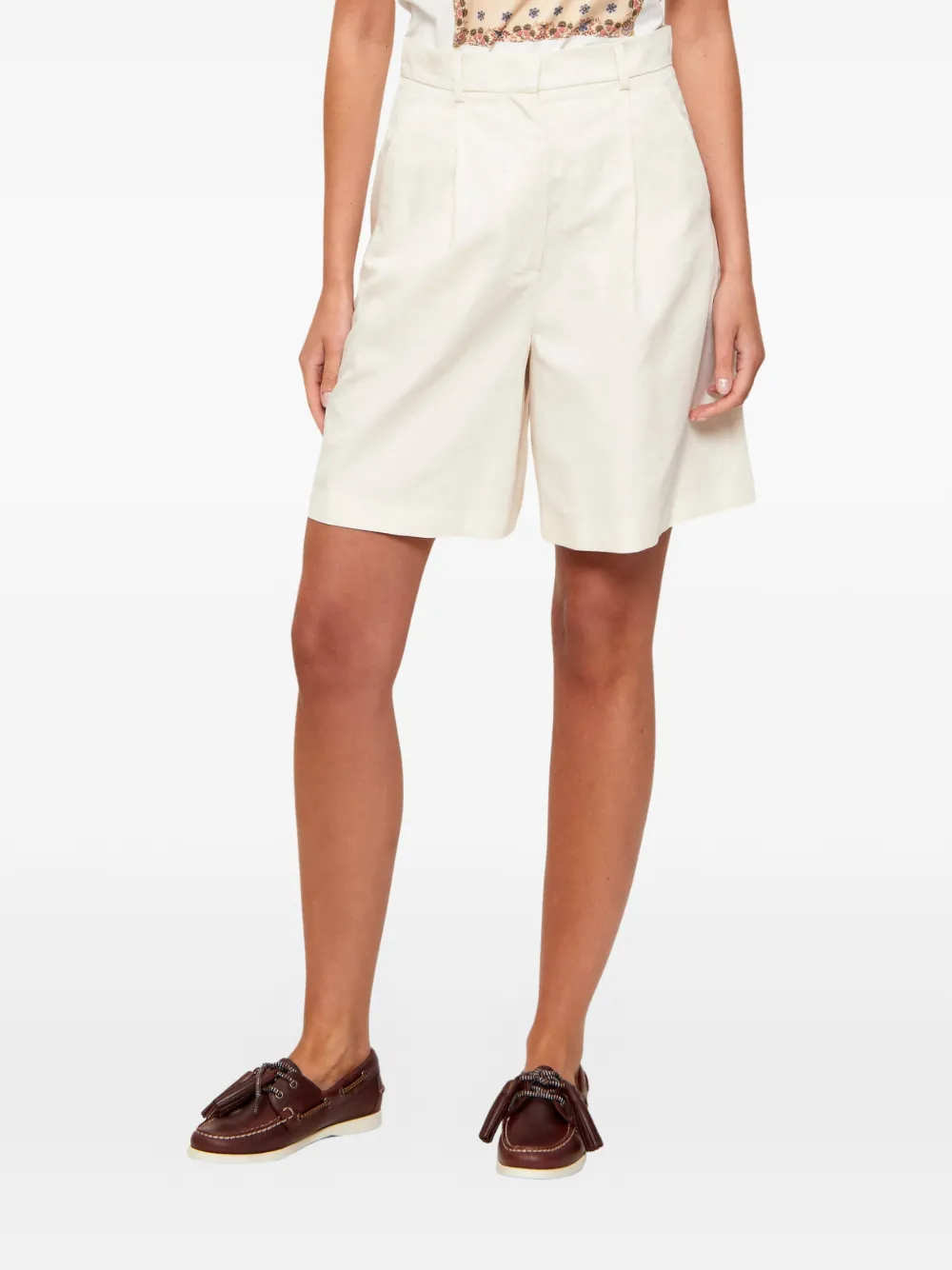  Weekend Max Mara Pleated Tailored Shorts - Neutrals 