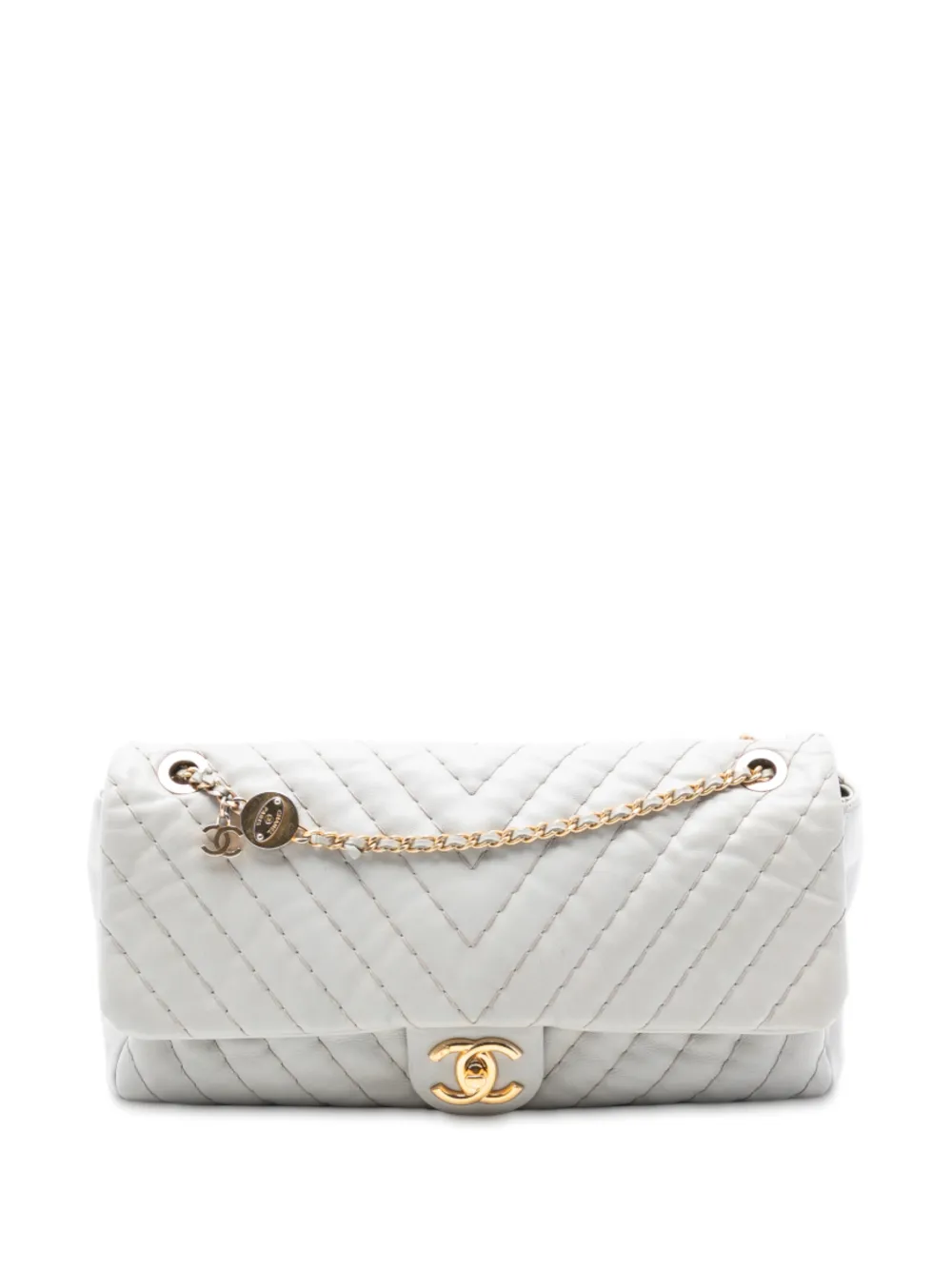 CHANEL Pre-Owned Borsa a spalla Jumbo Surpique in pelle di vitello con motivo Chevron e battente 2012 - Bianco