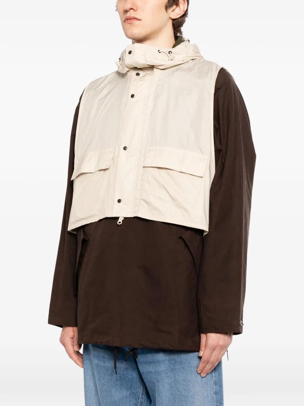 https://cdn-images.farfetch-contents.com/33/73/31/88/33733188_64757906_1000.jpg