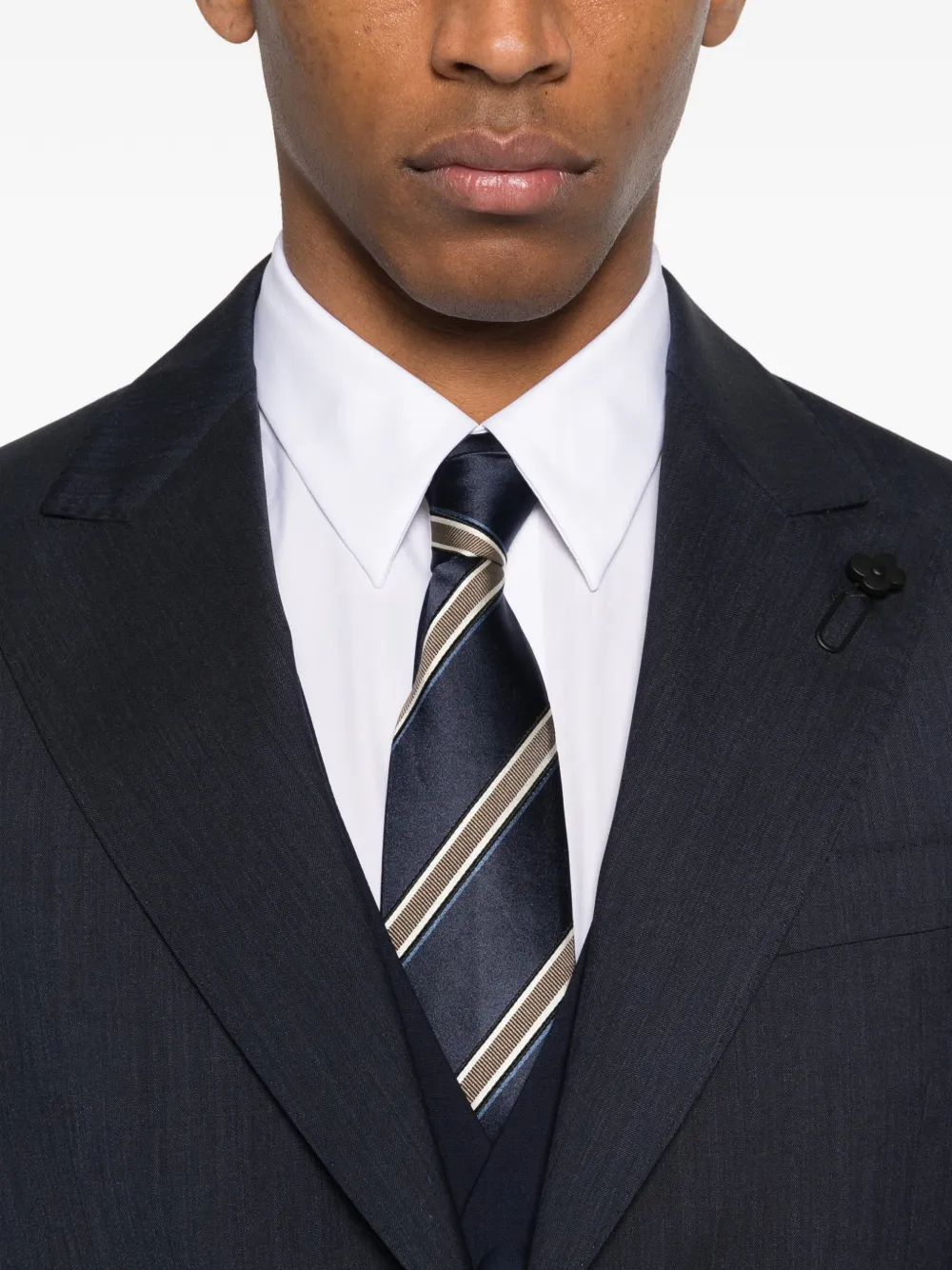 Button Pin Virgin-Wool Jacket