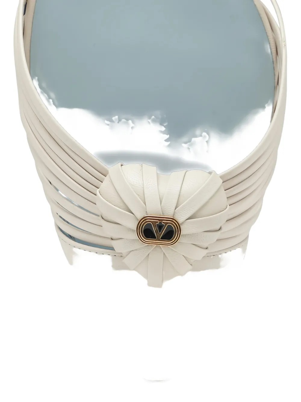 Valentino Garavani logo-detail pumps Beige