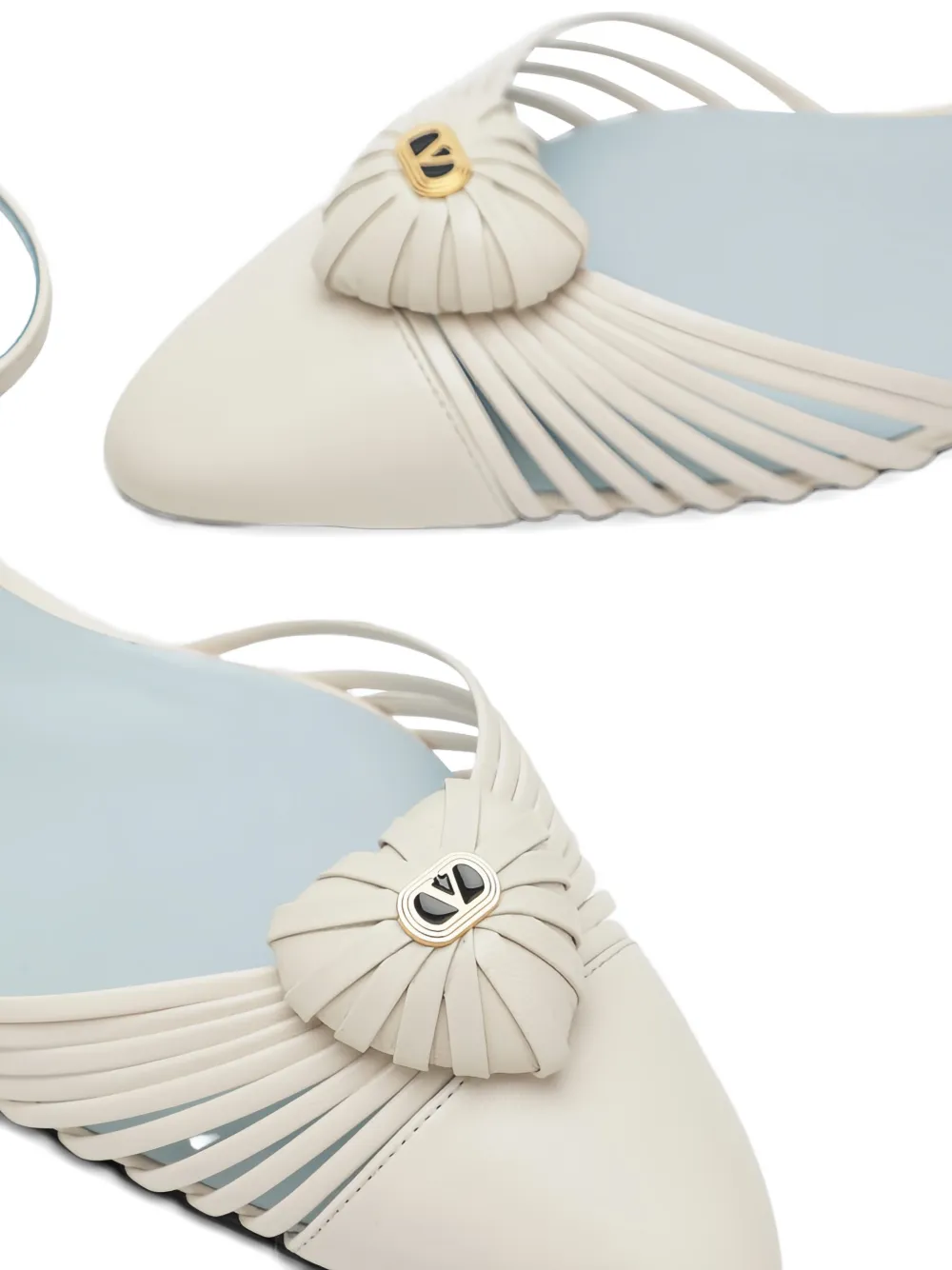 Valentino Garavani logo-detail pumps Beige