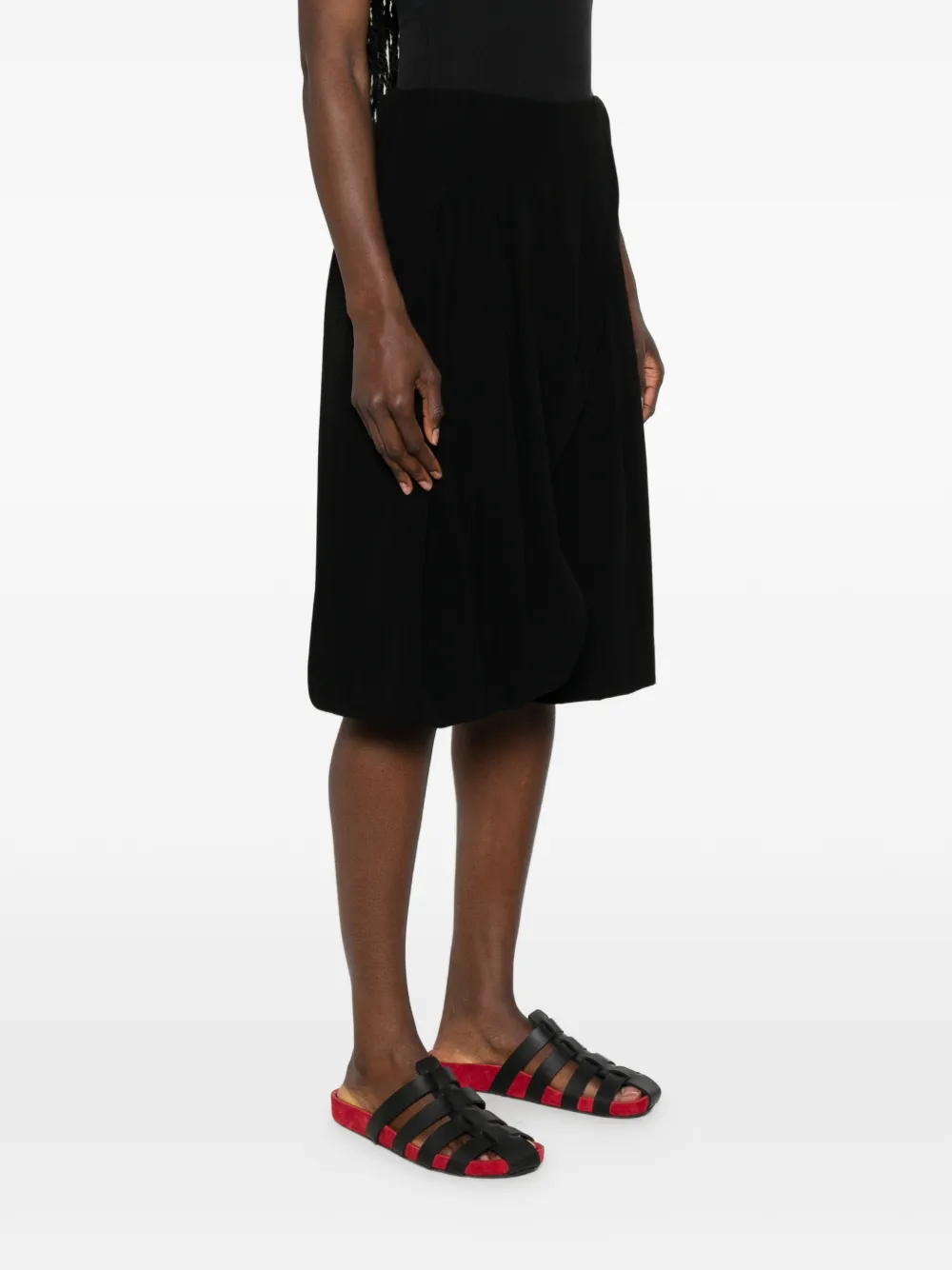 Issey Miyake Looped shorts Zwart