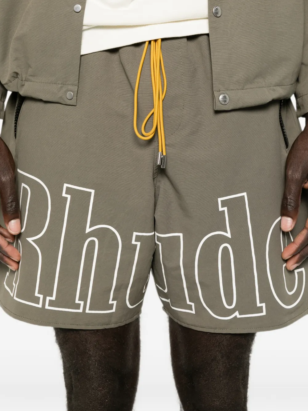 RHUDE Shorts met logoprint Groen