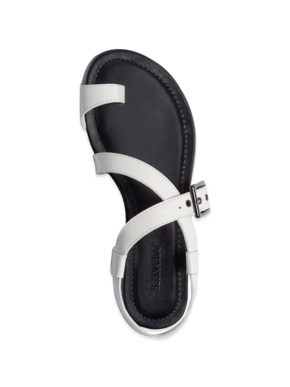 Bernardo Hartshorn sandalen met teenring en gesp Wit