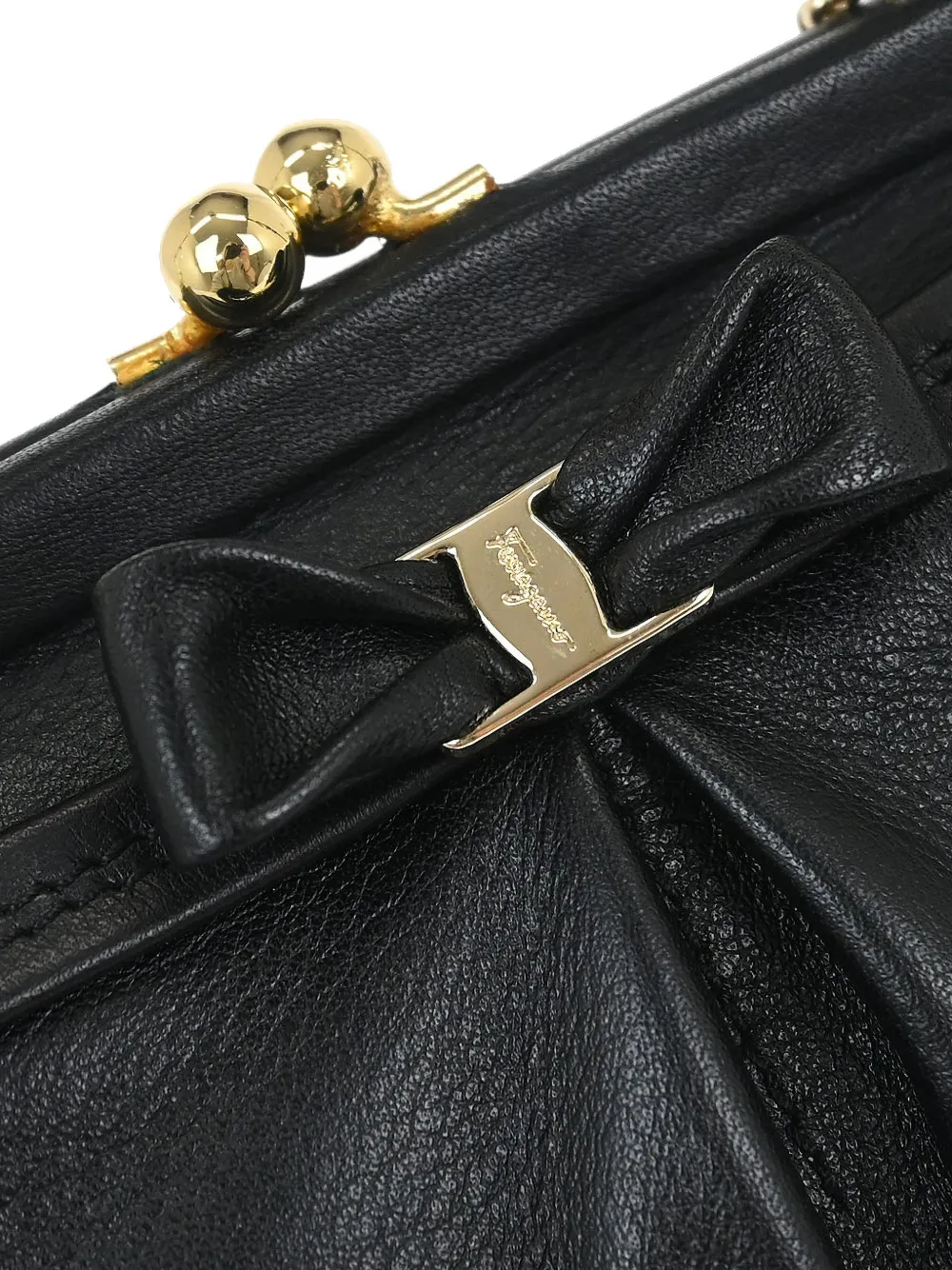 1990-2000s Kiss Lock Shoulder Bag