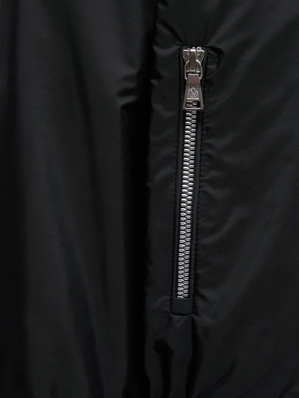 Hilmi Zip Jacket