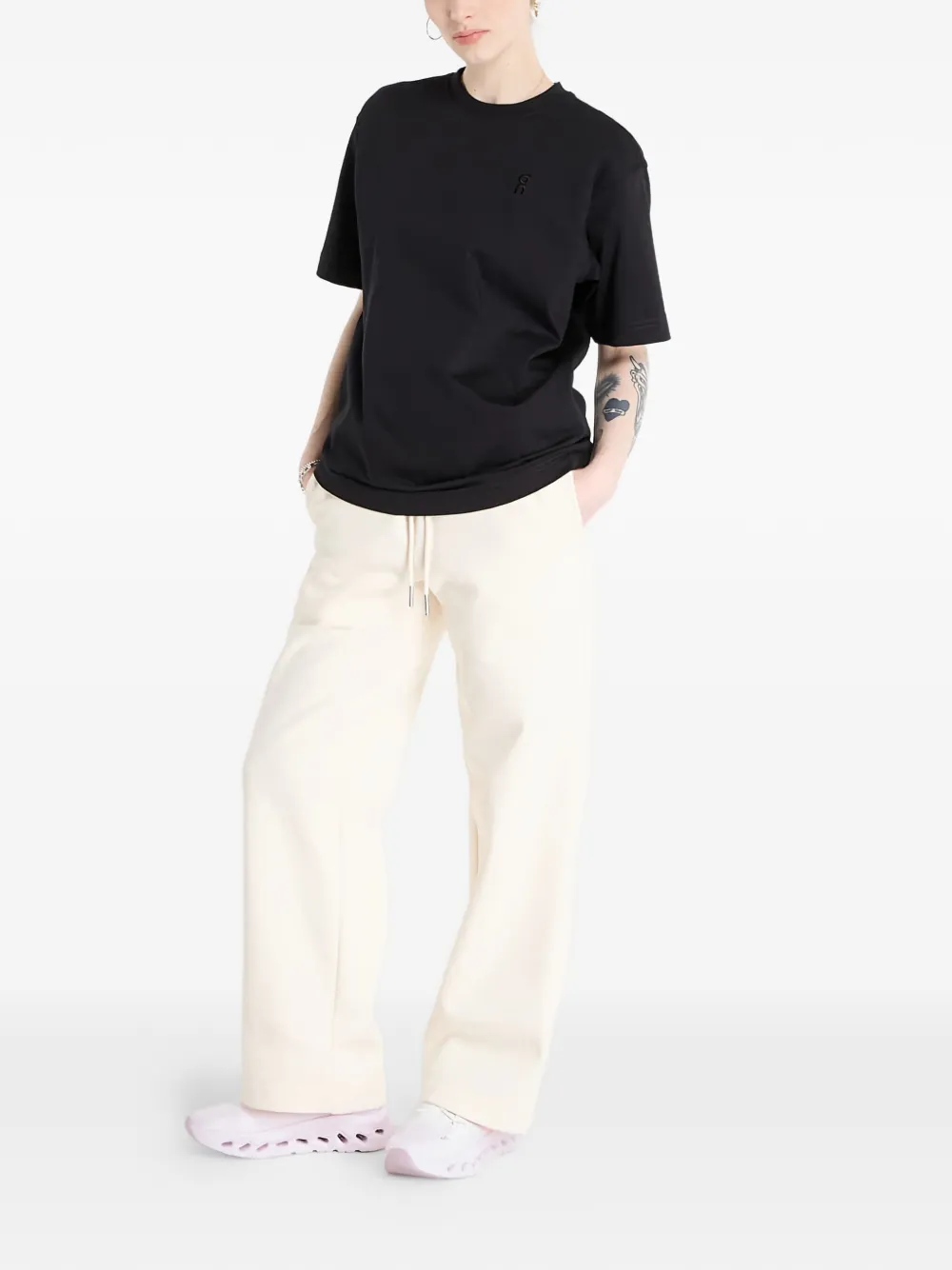 On Club Collective T-shirt Zwart