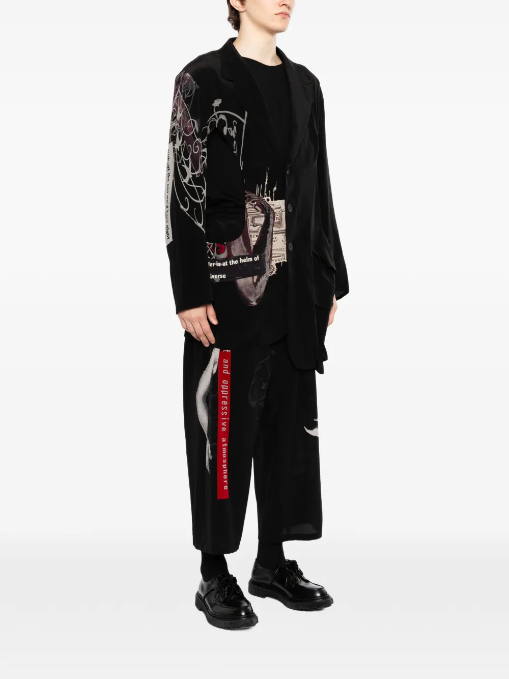 Yohji Yamamoto Jas met asymmetrische afwerking Zwart