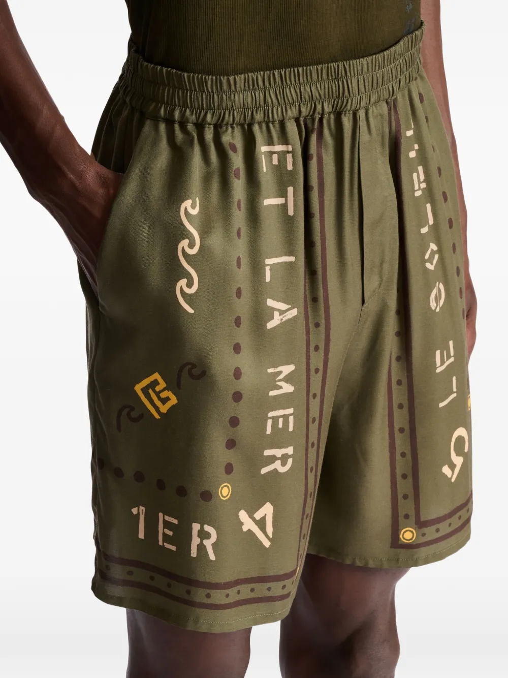 elastic-waist bermuda shorts