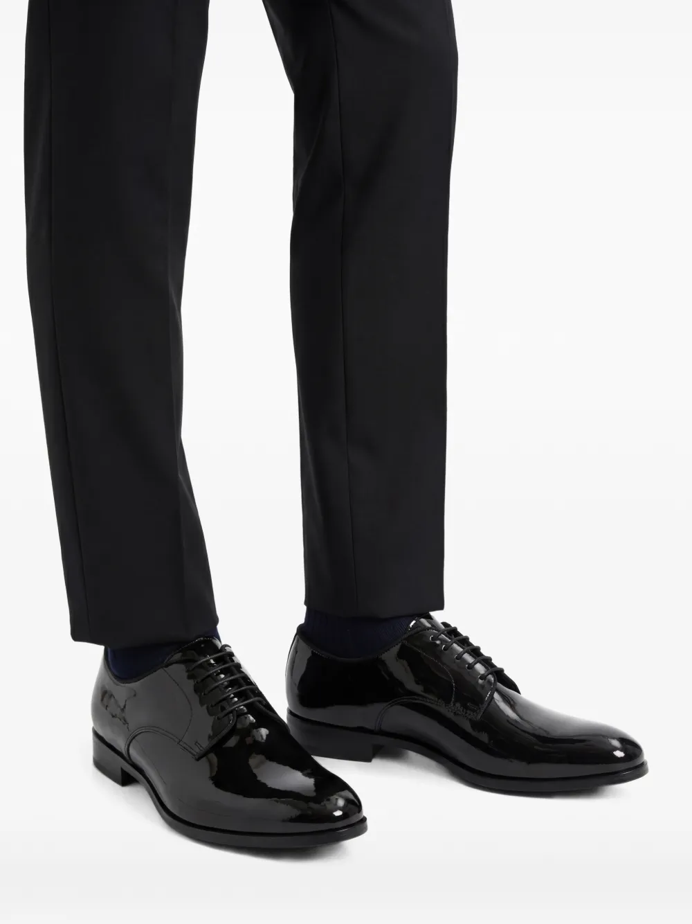 Doucal's Derby schoenen van lakleer Zwart