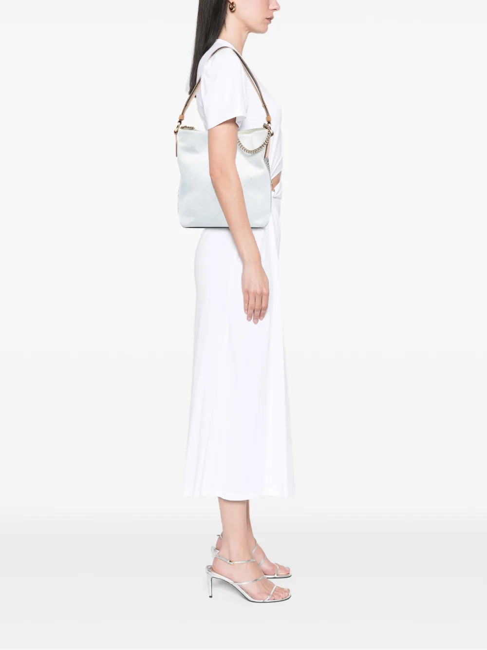  Chanel Pre-owned Borsa Passepartout Button Up Grande In Pelle Di Vitello Con Impunture 2019 - Bianco 