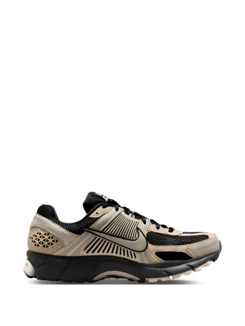 Nike  Zoom Vomero 5 sneakers