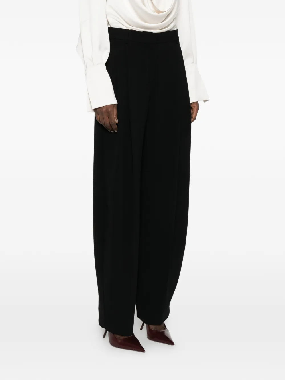  The Andamane Pleated Trousers - Black 