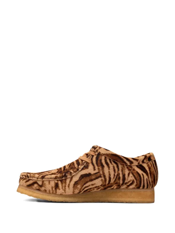 Clarks Originals Wallabee tiger-print Desert Boots | Brown | FARFETCH