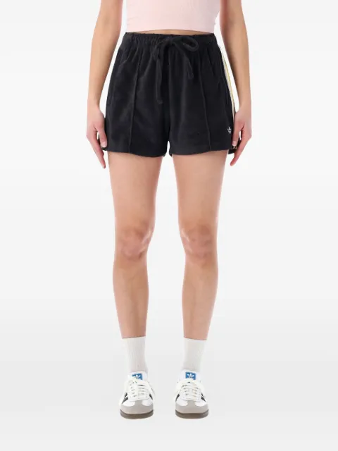 adidas shorts con cordones en la pretina