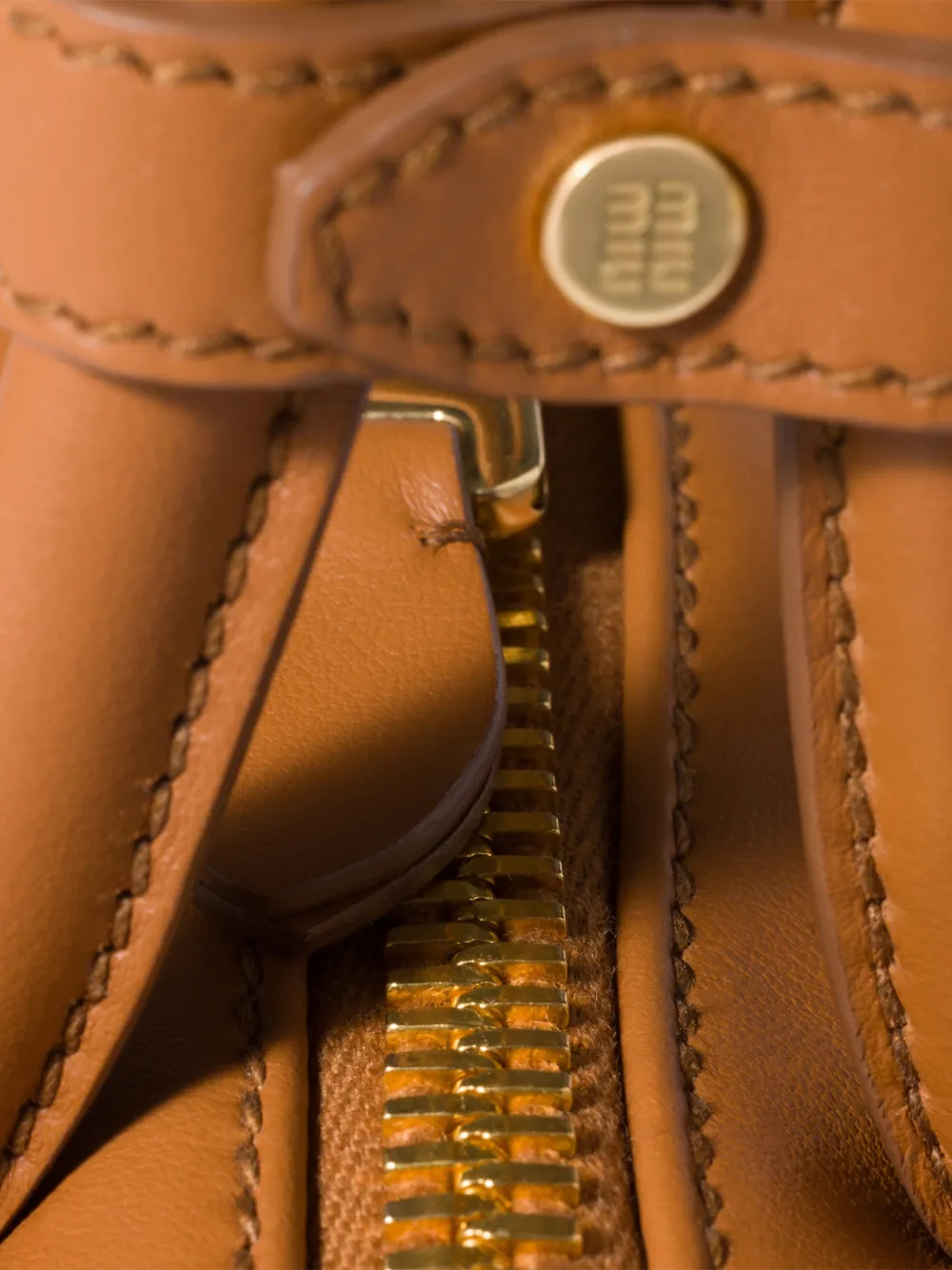 Miu Beau leren tas Bruin
