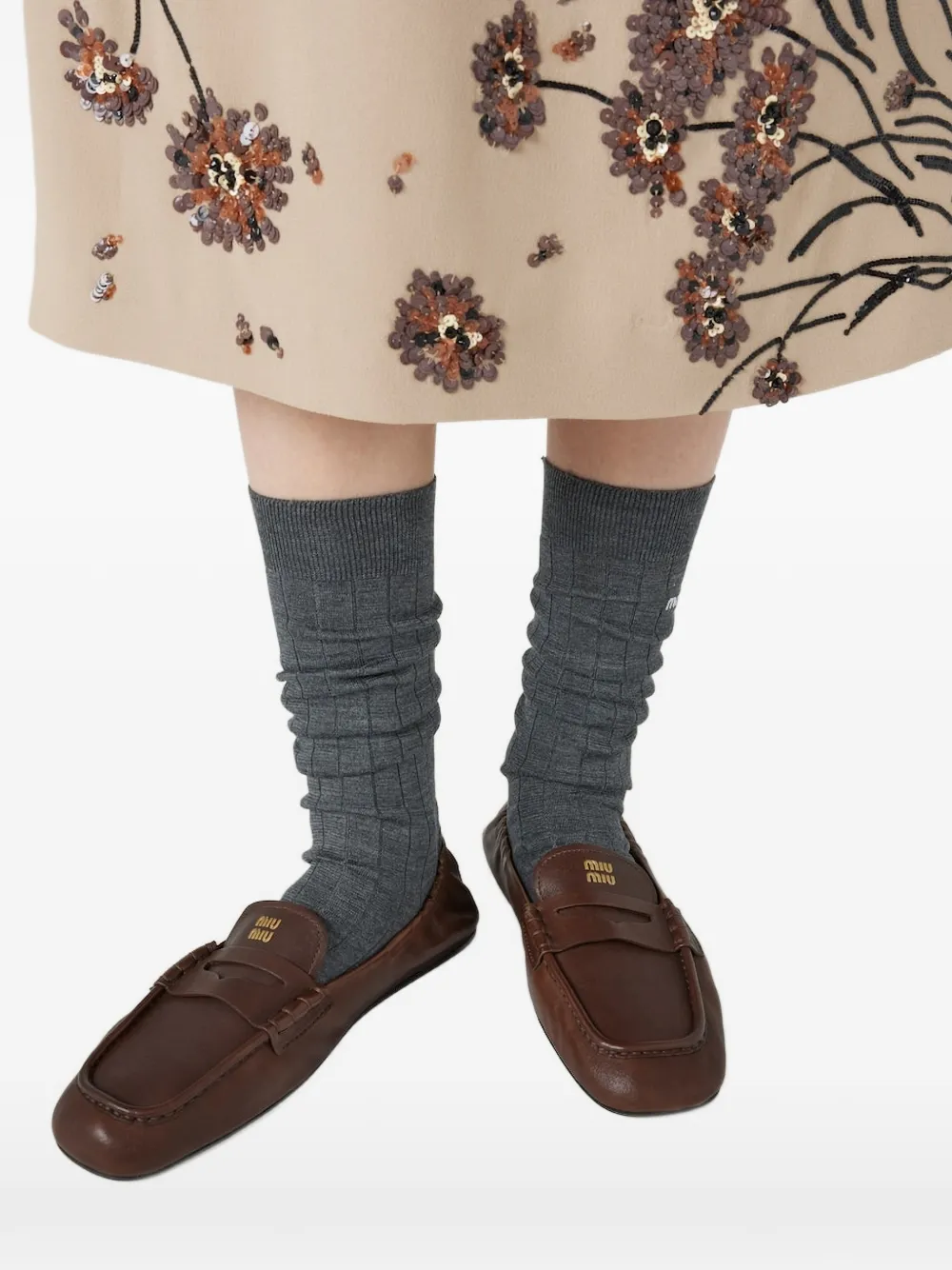 Miu Leren loafers met ruches Bruin