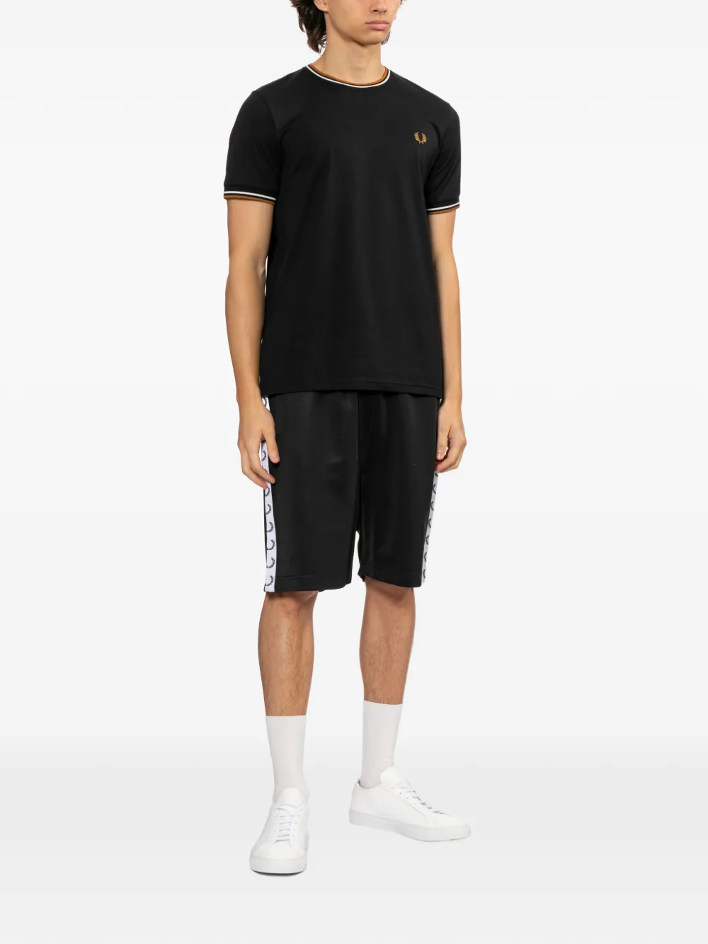 Fred Perry ストライプカフス Tシャツ | Tシャツ | Image 2