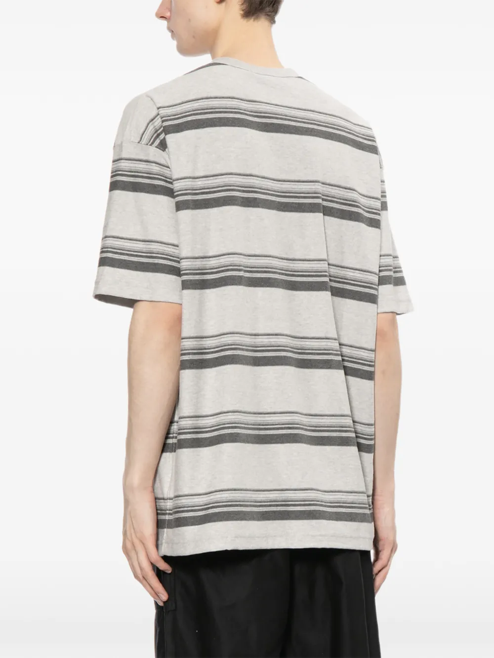 Comme des Garçons Homme Gestreept T-shirt Grijs