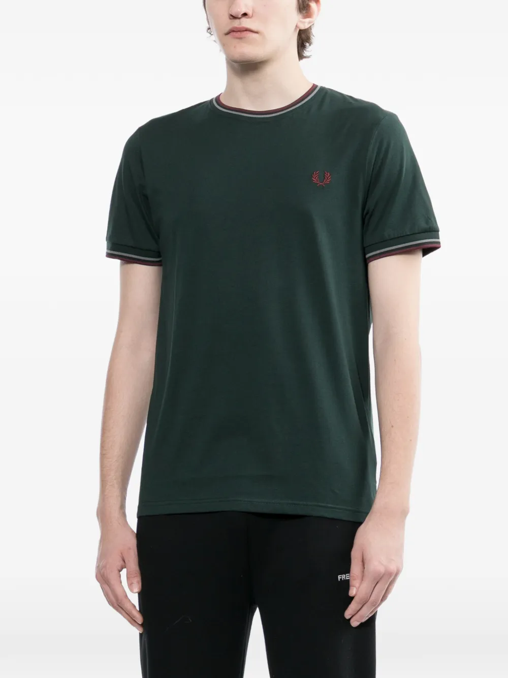 Fred Perry Logo-embroidered T-shirt - Green 
