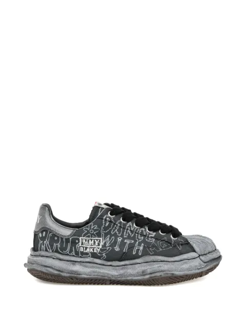 Maison MIHARA YASUHIRO Blakey sneakers med graffititryk