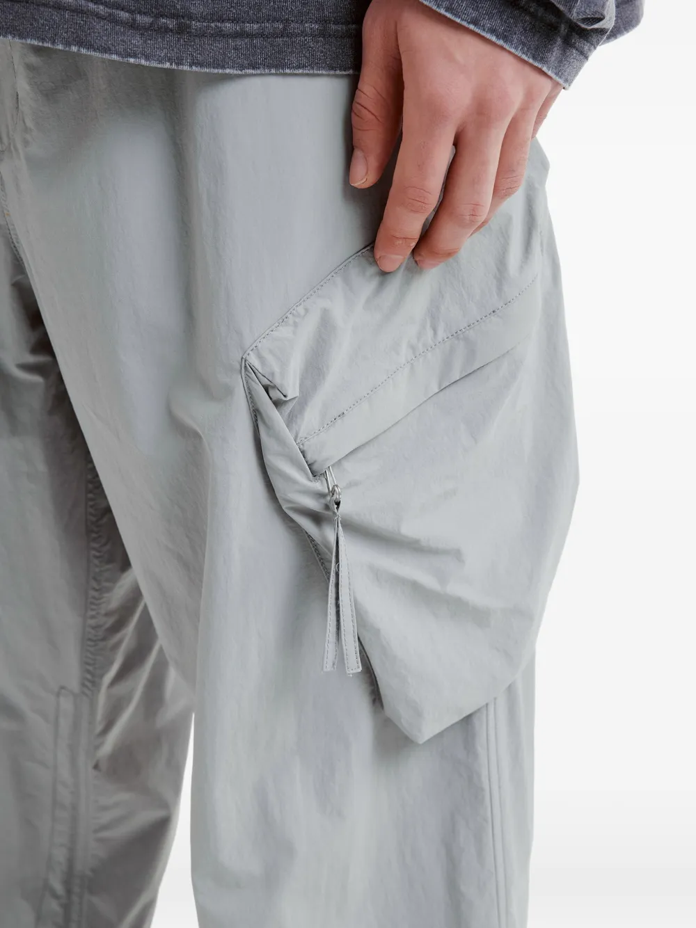 izzue Broek met cargo zak Grijs