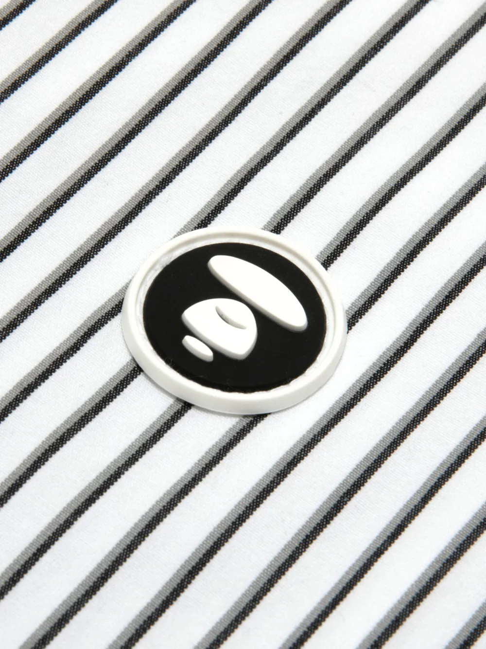 AAPE BY *A BATHING APE Gestreept overhemd Wit