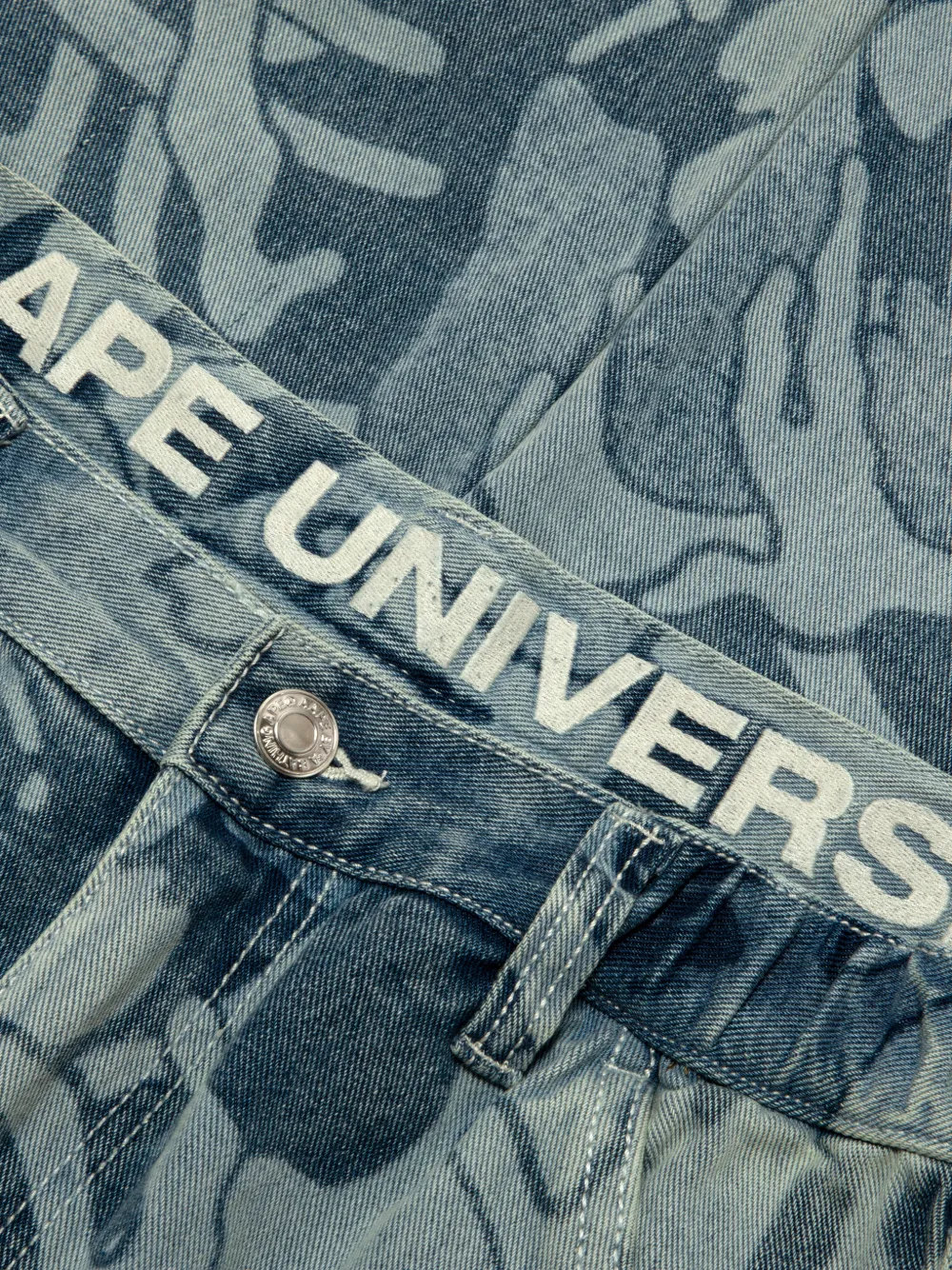  Aape By *a Bathing Ape® Aapeunvs Graphic Jeans - Blue 