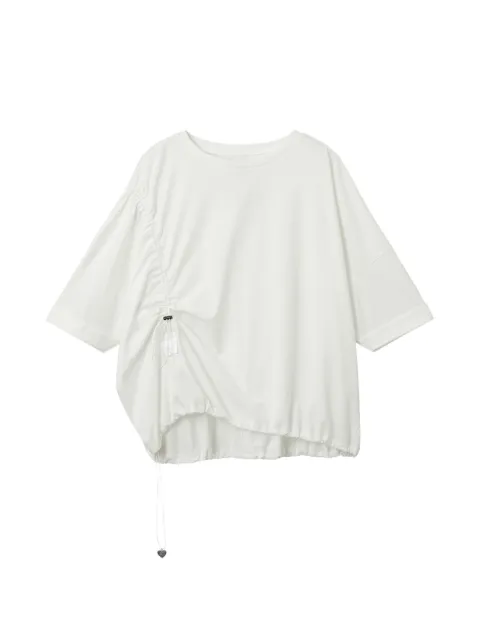 izzue playera con detalle de cordones