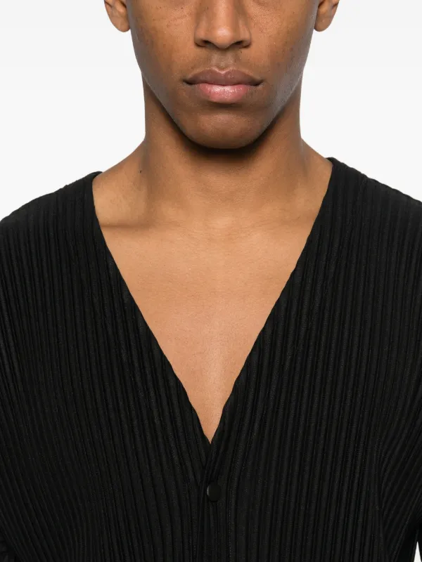 Homme Plissé Issey Miyake Basics Tシャツ | ブラック | FARFETCH JP