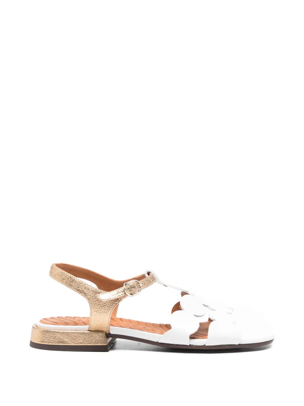 Chie Mihara Sandalen met gewelfde afwerking Wit