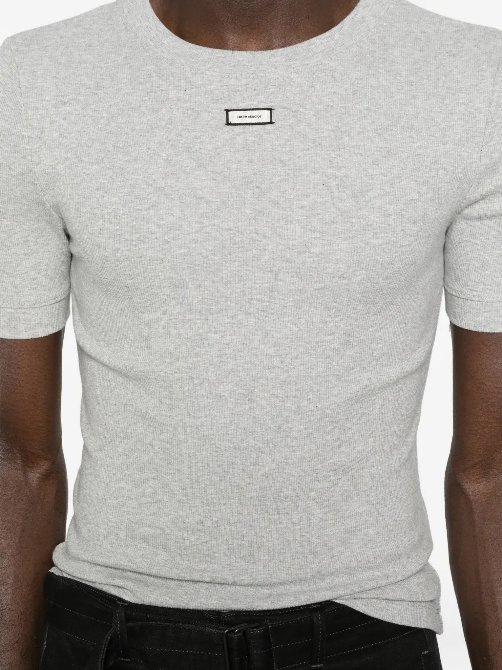 ENTIRE STUDIOS T-shirt met logo-label Grijs