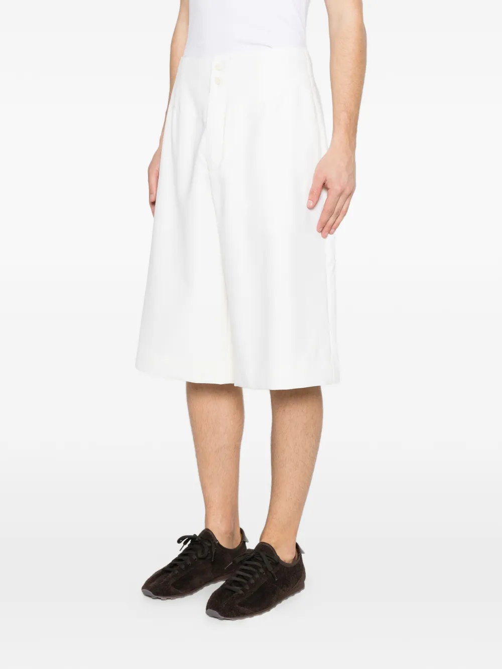  Jacquemus Moisson Buttoned Shorts - White 
