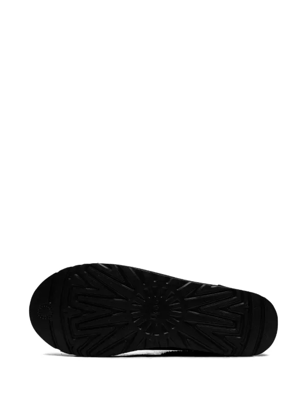 UGG Tasman レザースリッポン | ブラック | FARFETCH JP