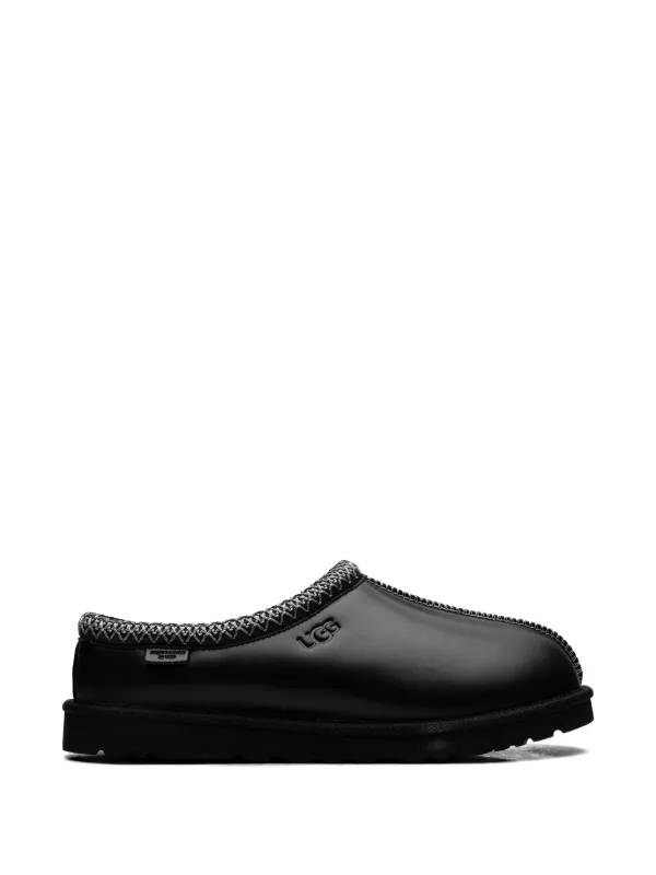 UGG Tasman レザースリッポン | ブラック | FARFETCH JP