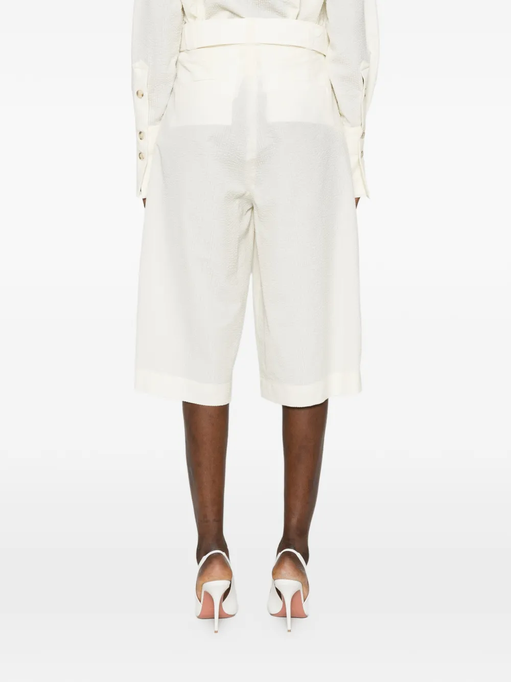 BATAKOVIC Belgrade Geplooide shorts met gesp Beige