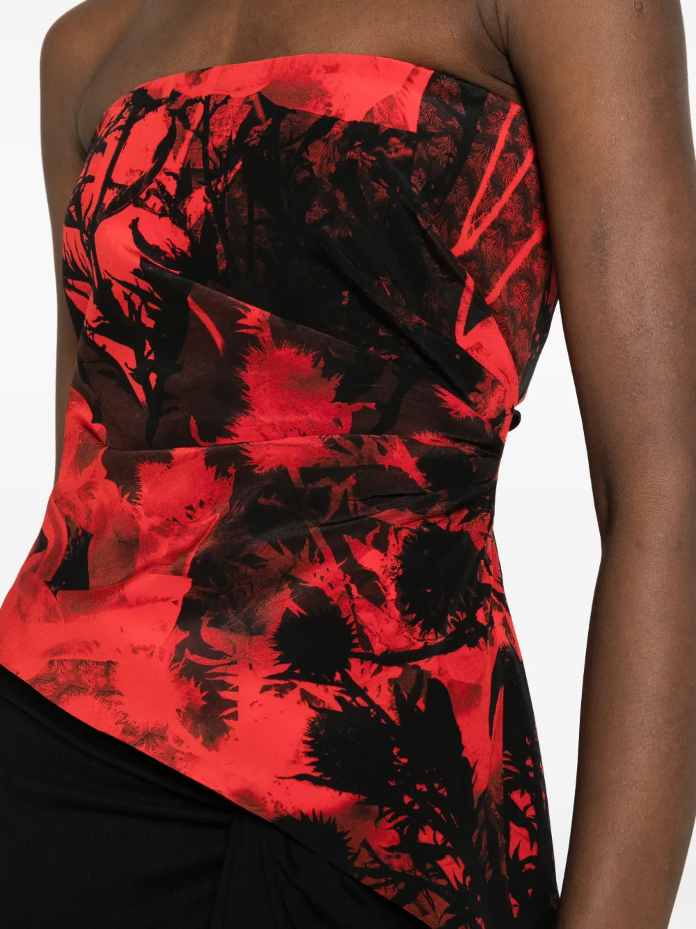 Alexander McQueen Strapless top met bloemen-print Rood