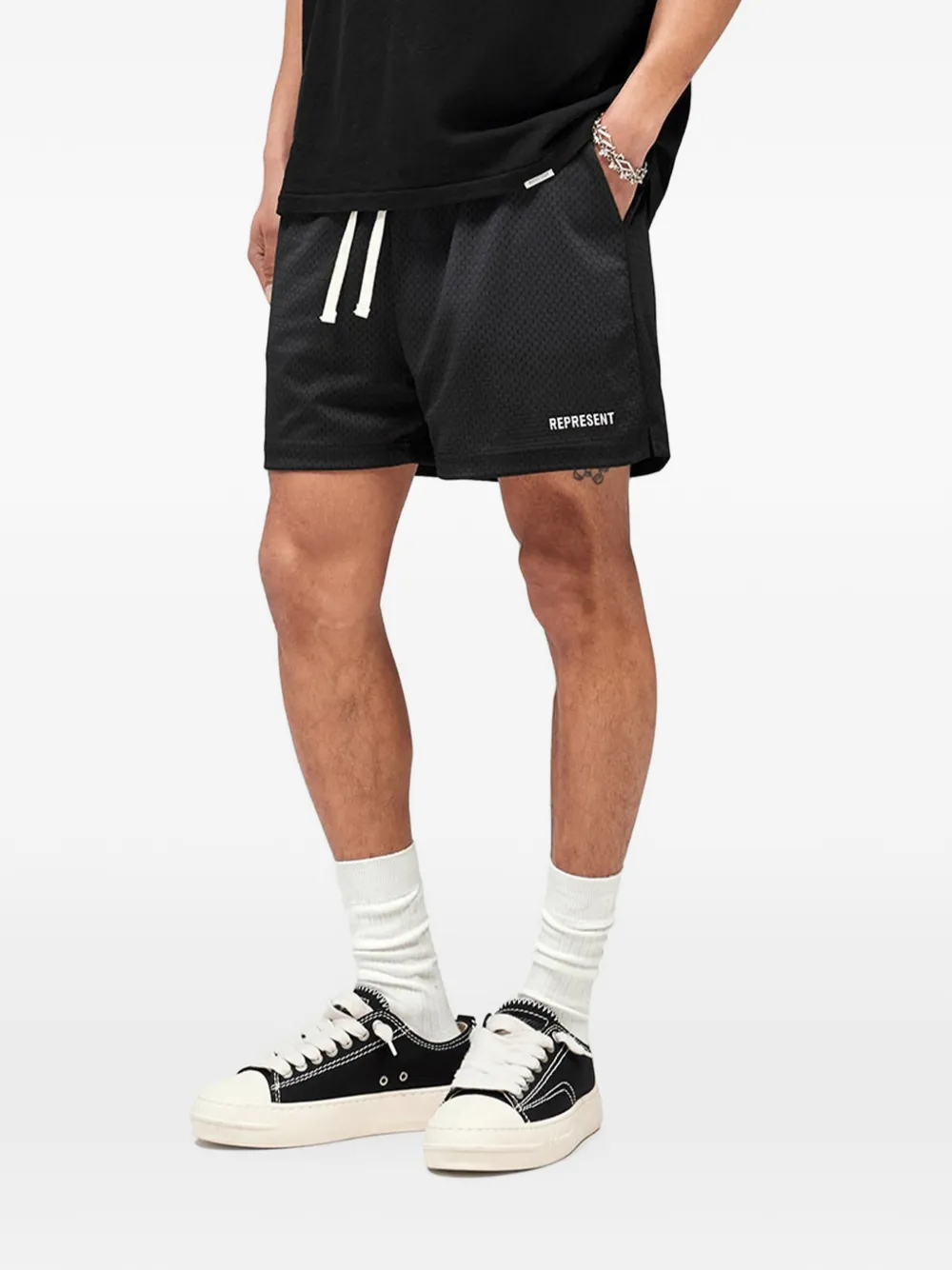 Represent Shorts met logodetail Zwart