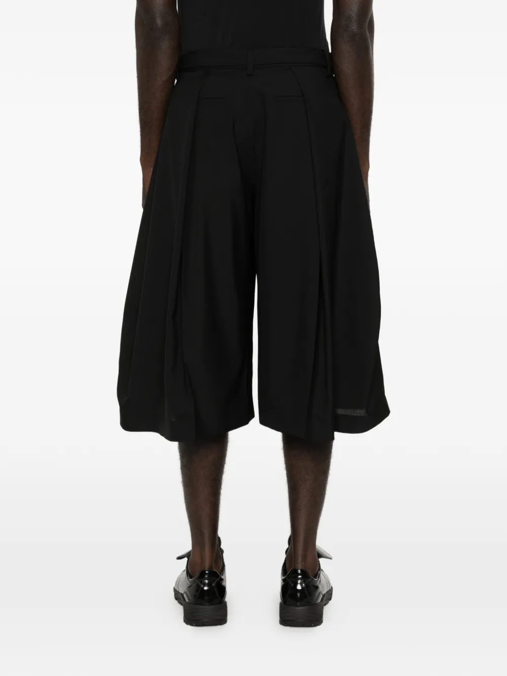 sacai Shorts met riem Zwart
