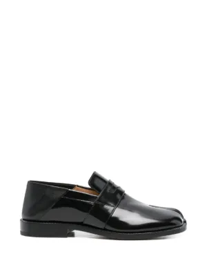 Maison Margiela Tabi Leather Loafers | Black | FARFETCH