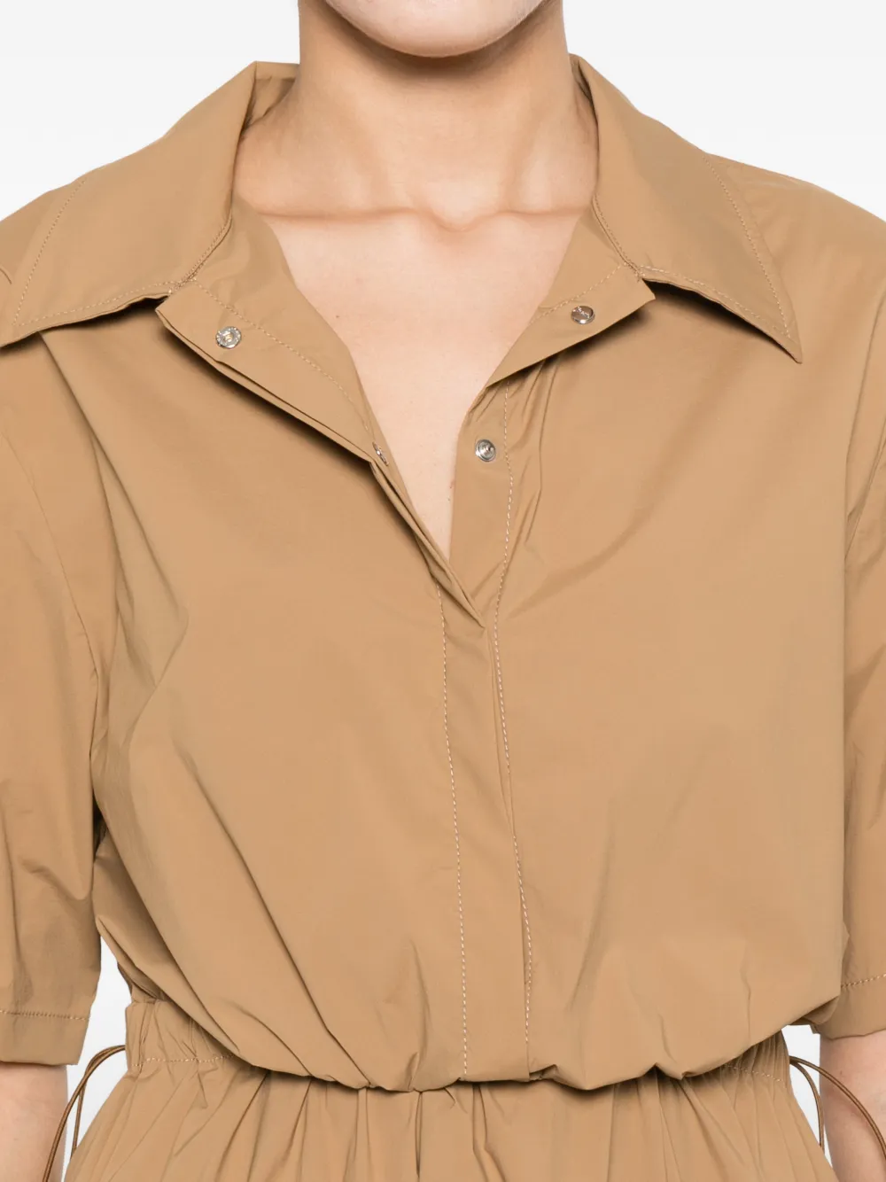 Herno Gesmockte midi-jurk met kraag Beige