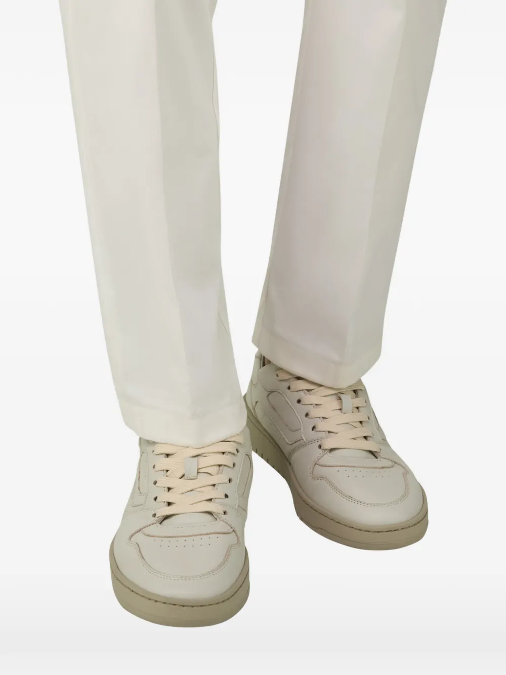 Boggi Milano Origin geperforeerde leren sneakers Beige